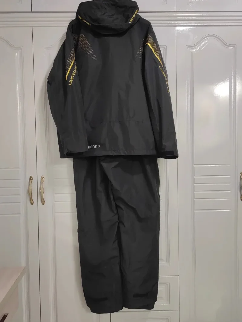 Veste de pêche imperméable et  - Fishing Rain Suit avis et prix